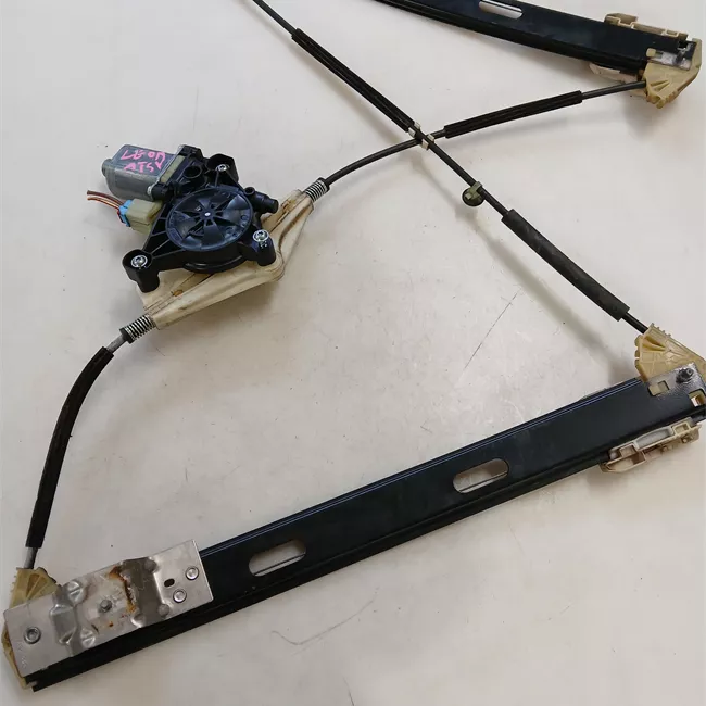 Motorino alzacristallo porta anteriore sinistro