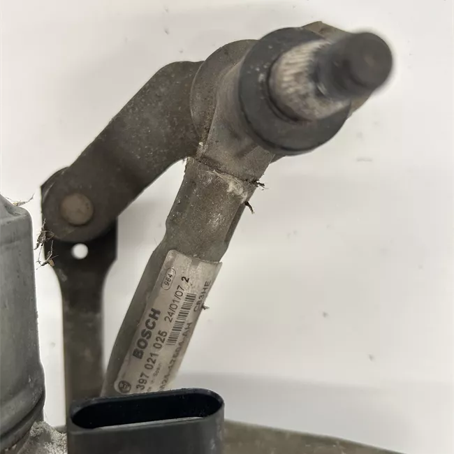 Motorino tergiparabrezza divergente sinistro