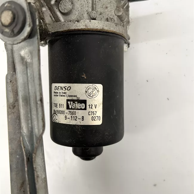 Meccanismo tergiparabrezza con motorino