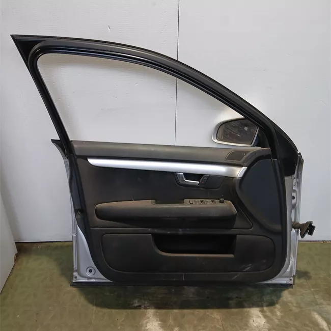 Porta anteriore sinistra