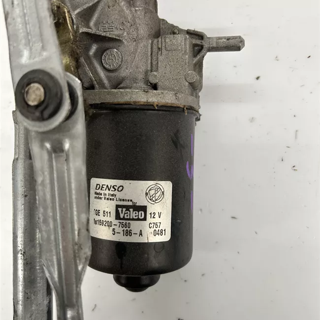 Meccanismo tergiparabrezza con motorino