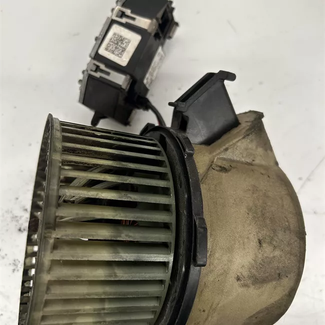 Motorino ventilazione abitacolo