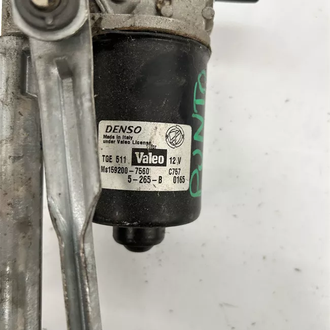 Meccanismo tergiparabrezza con motorino