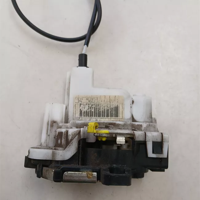 Serratura porta anteriore destra senza telecomando aperturaria condizionatahiusur