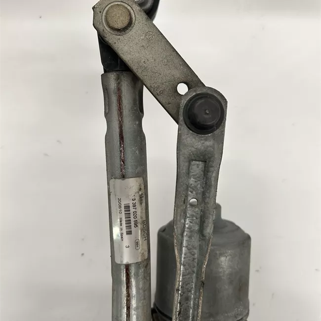 Meccanismo tergiparabrezza con motorino