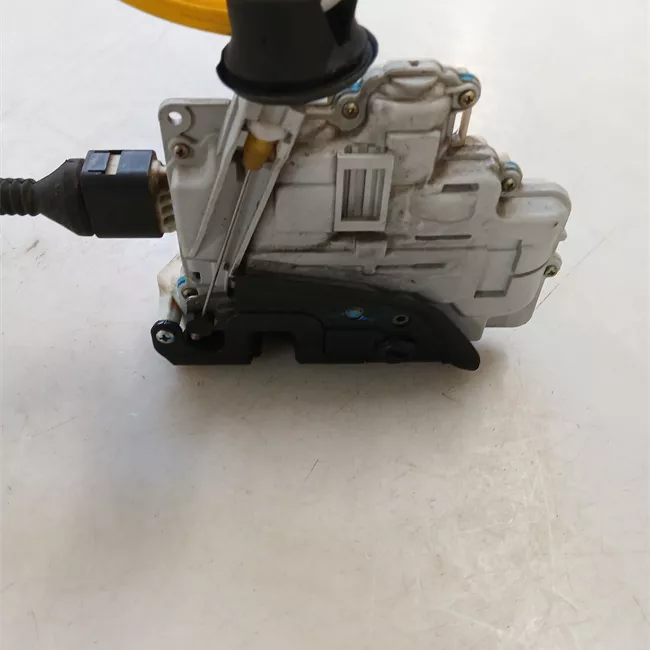 Serratura porta posteriore destra