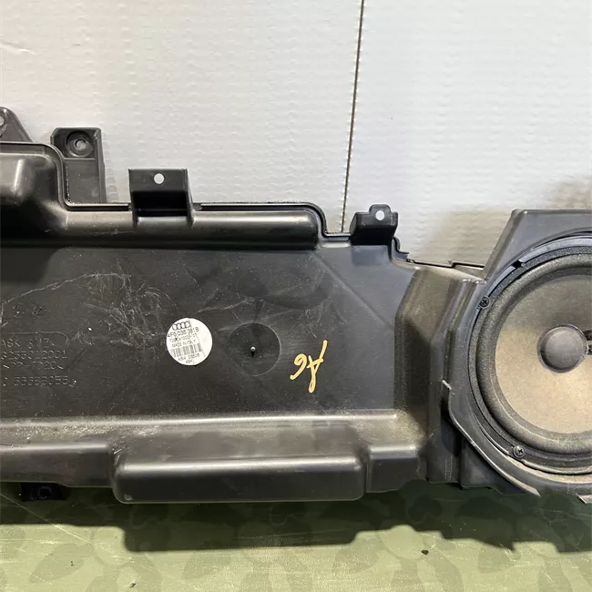 Altoparlante porta anteriore sinistro