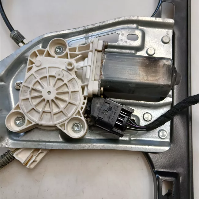 Motorino alzacristallo porta anteriore destro