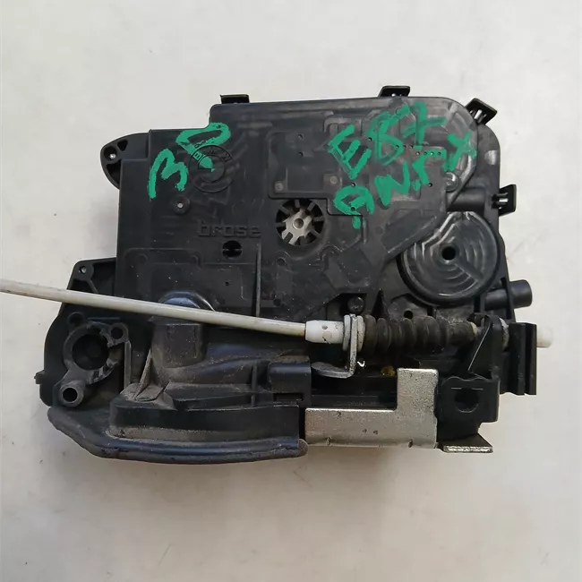 Serratura porta anteriore destra