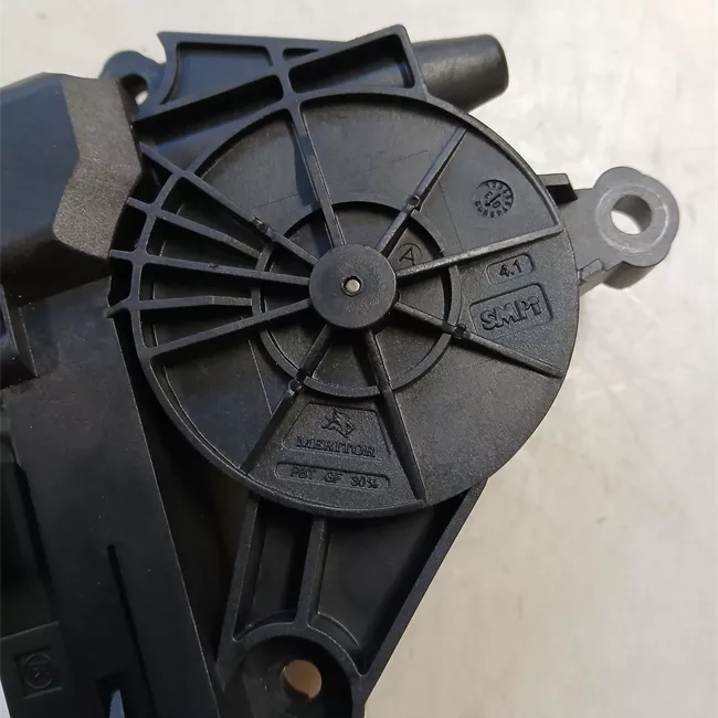 Motorino alzacristallo porta anteriore destro