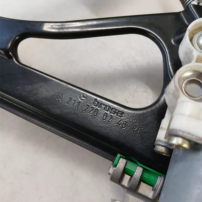 Motorino alzacristallo porta anteriore destro