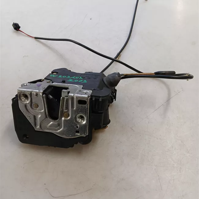 Serratura porta anteriore destra