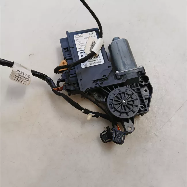 Motorino alzacristallo porta posteriore sinistro