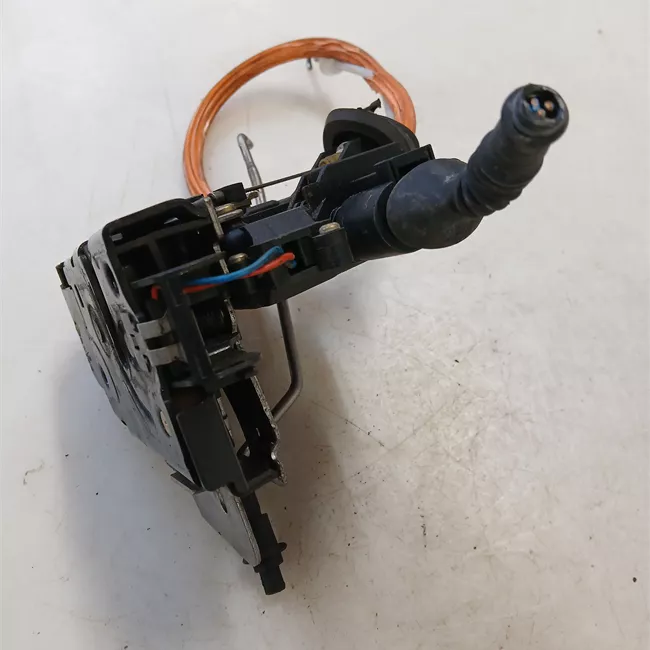 Serratura porta anteriore sinistra t.8P5A200000<