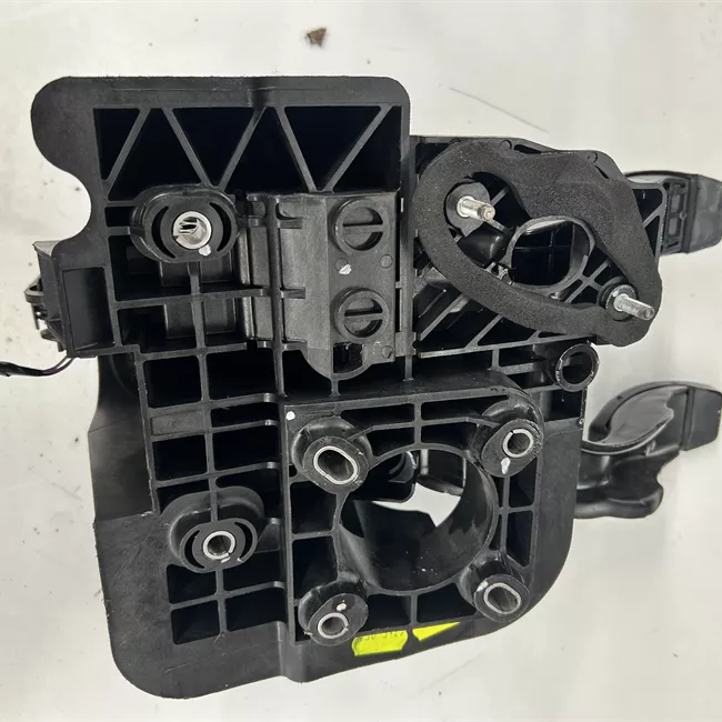 Pedaliera completa con pompa frizione