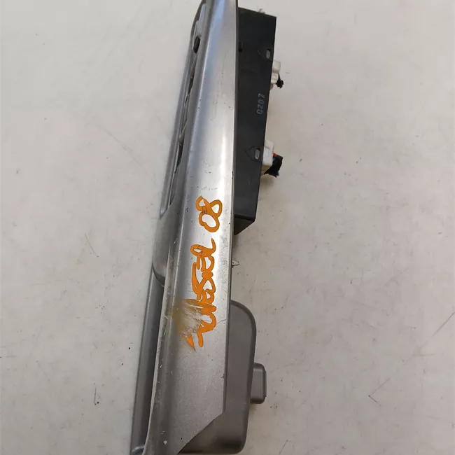 Interruttore alzacristalli porta anteriore