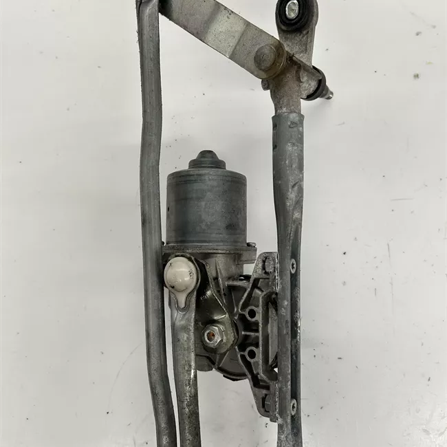 Meccanismo tergiparabrezza con motorino