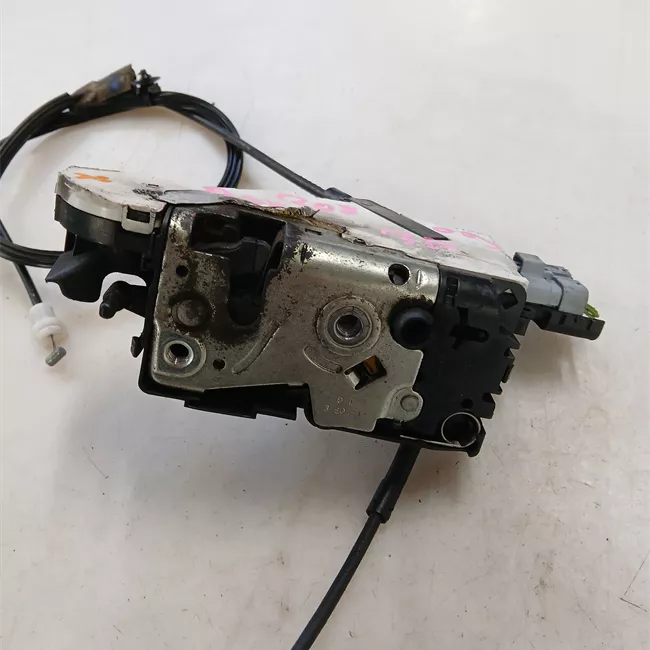 Serratura porta anteriore sinistra