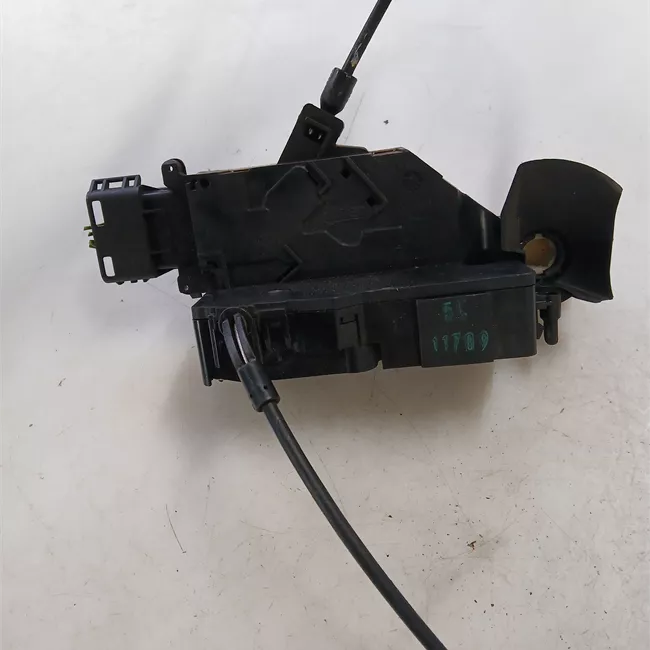 Serratura porta anteriore sinistra