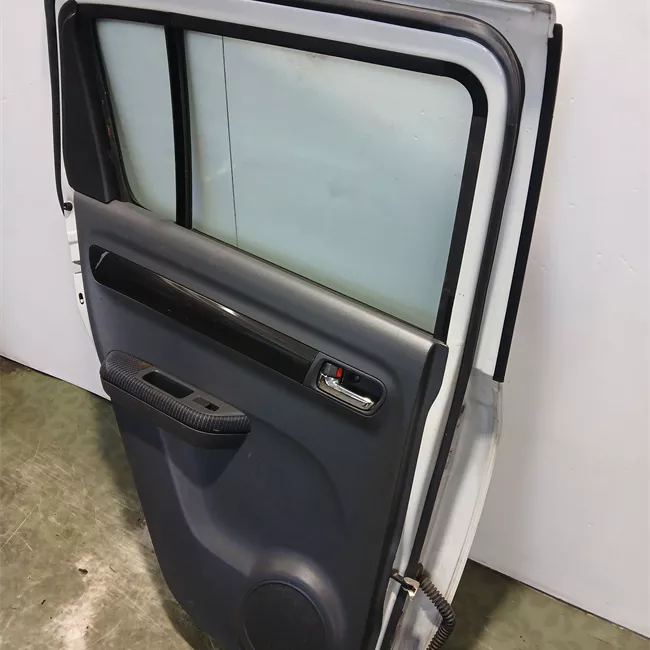 Porta posteriore sinistra