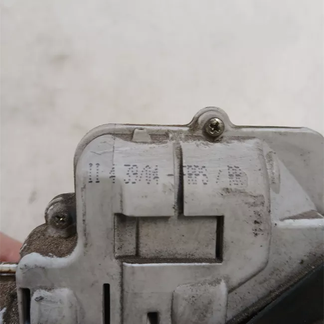 Serratura porta posteriore destra