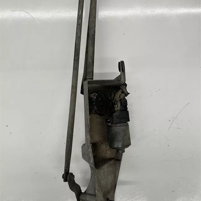 Meccanismo tergiparabrezza con motorino