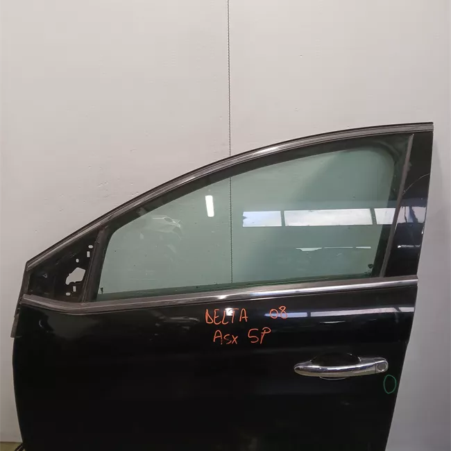 Porta anteriore sinistra