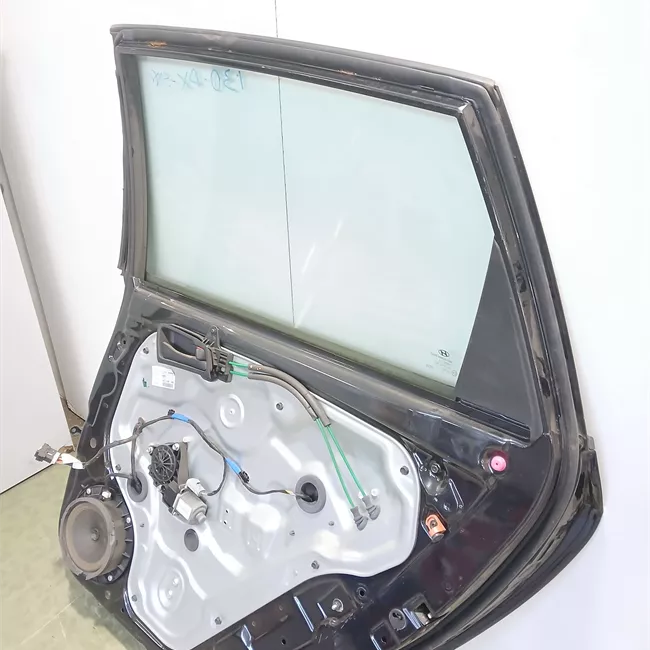 Porta posteriore destra