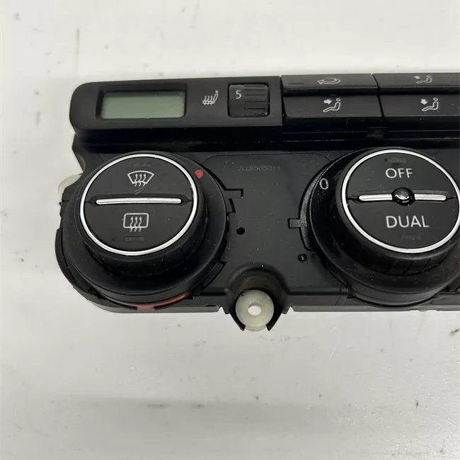 Blocco comando climatizzazione con riscaldamento sedili