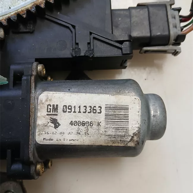 Alzacristallo elettrico porta anteriore sinistro