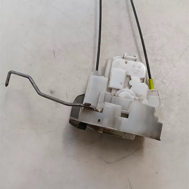 Serratura porta anteriore destra