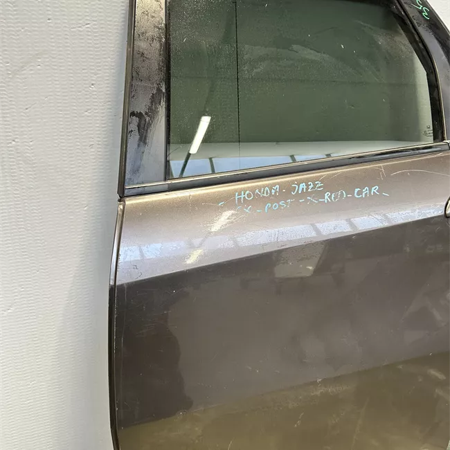 Porta posteriore sinistra