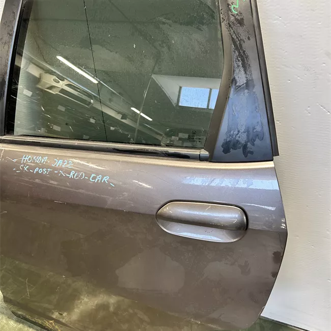 Porta posteriore sinistra