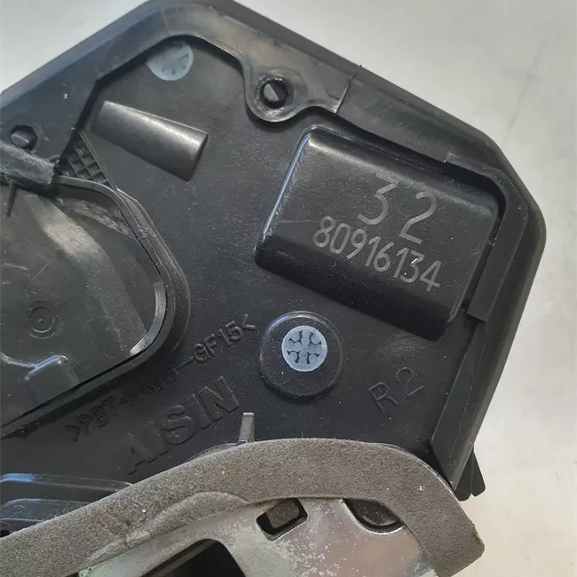 Serratura porta posteriore destra