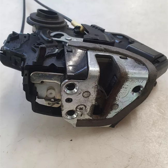 Serratura porta posteriore destra