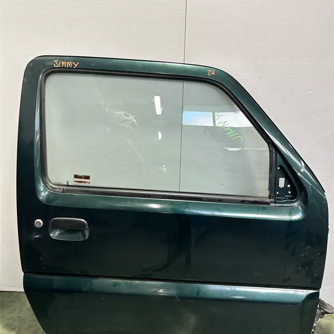 Porta anteriore destra