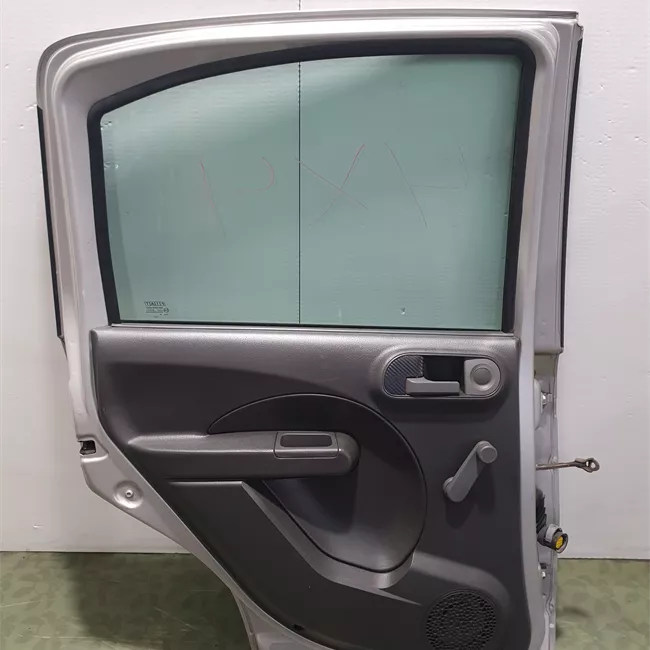 Porta posteriore sinistra