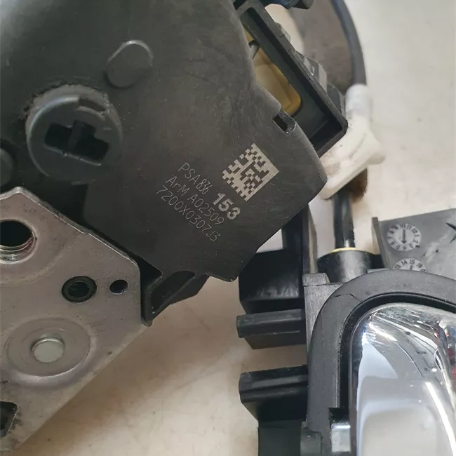 Serratura porta anteriore sinistra