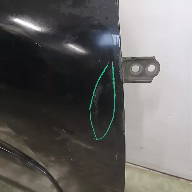 Porta anteriore destra