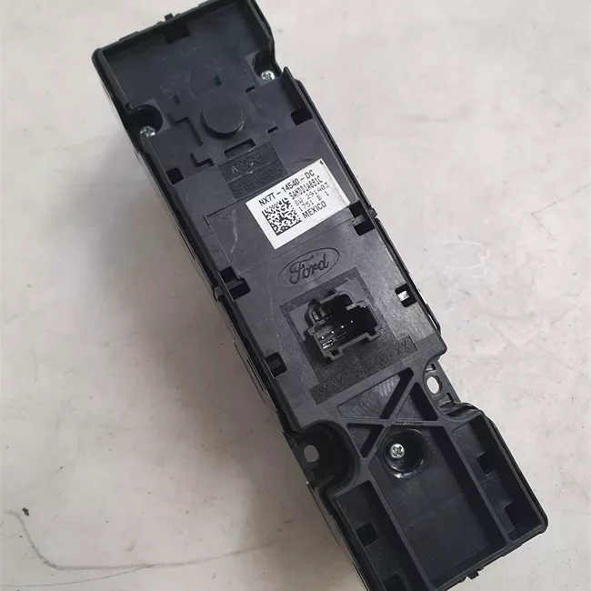 Blocco comandi alzacristalli e retrovisori esterno