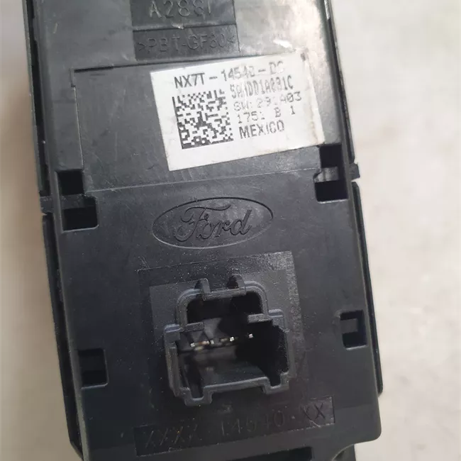 Blocco comandi alzacristalli e retrovisori esterno