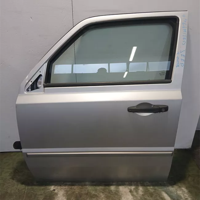 Porta anteriore sinistra