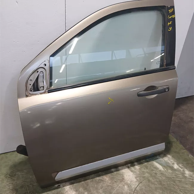 Porta anteriore sinistra