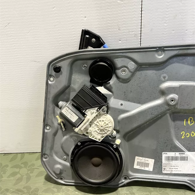 Motorino alzacristallo porta anteriore destro