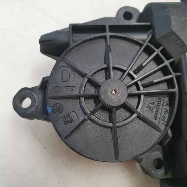 Motorino alzacristallo porta anteriore destro