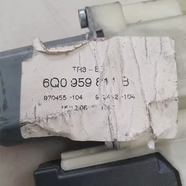 Motorino alzacristallo porta posteriore sinistro