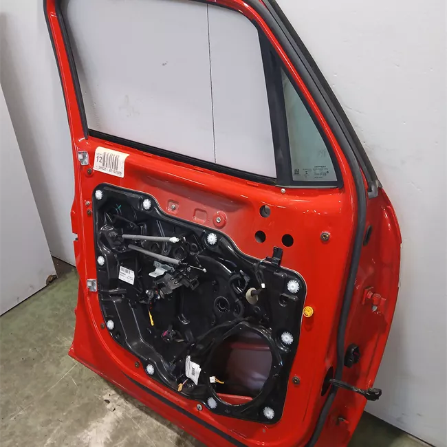 Porta anteriore sinistra