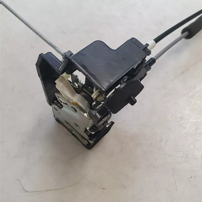 Serratura porta posteriore destra