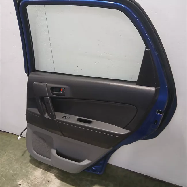 Porta posteriore destra