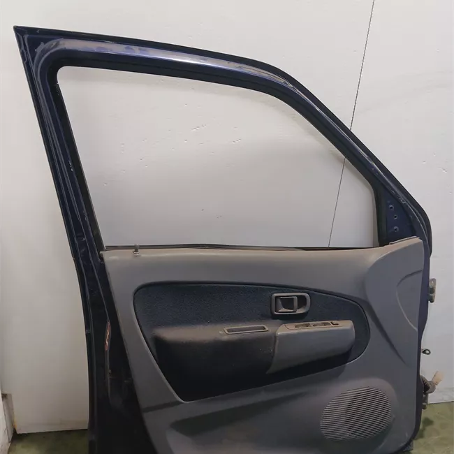 Porta anteriore sinistra